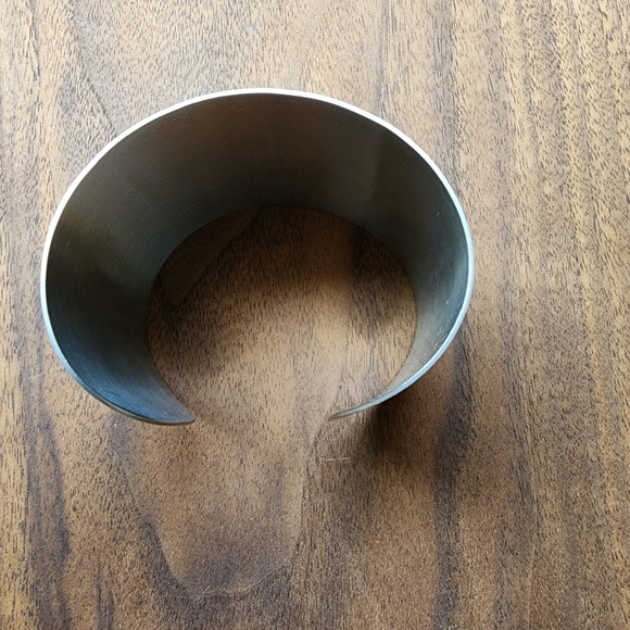 London Tube Metro Cuff Bracelet - By Design Hype Inc. - Picture 7 of 12